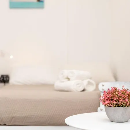 Luxury Naxos Superior Triple 150m From Agios Georgios * Naxos City